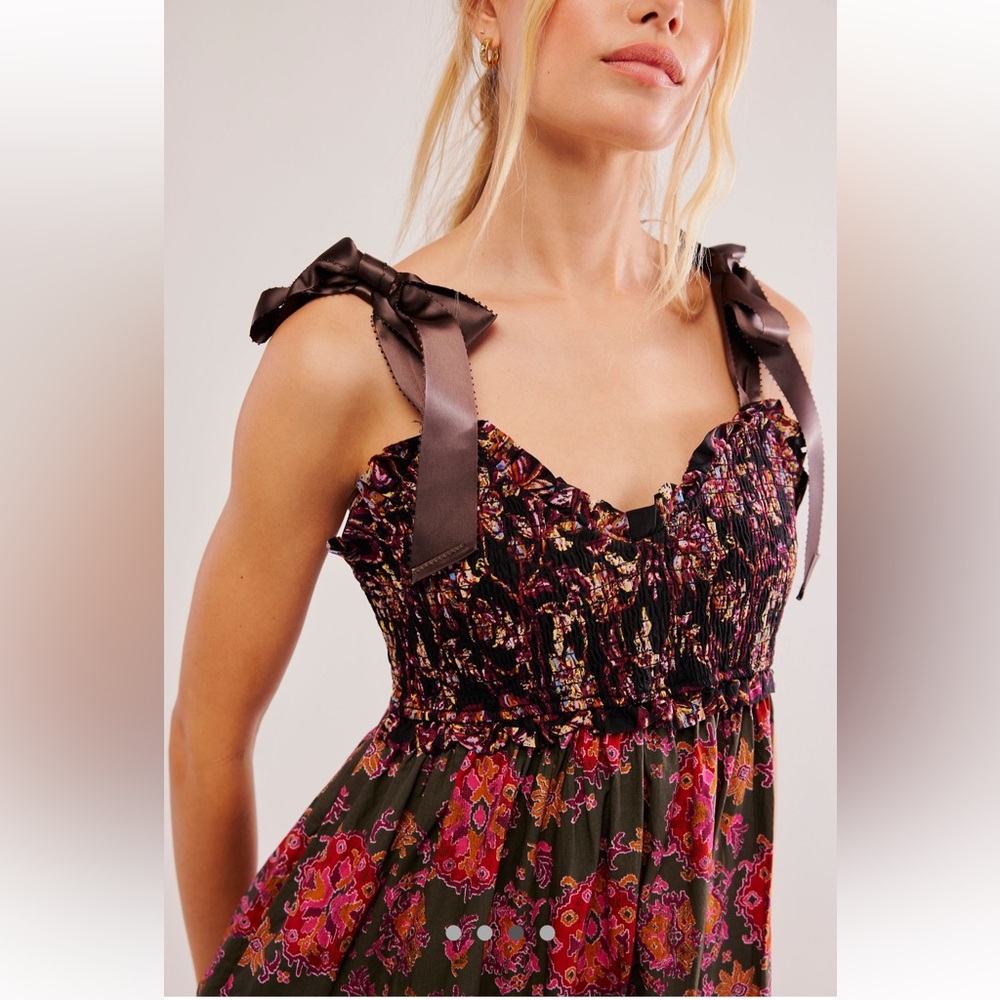 Free People Bluebell Maxi Dress Tiered Floral Smocked Top Black Combo - Picture 3 of 6